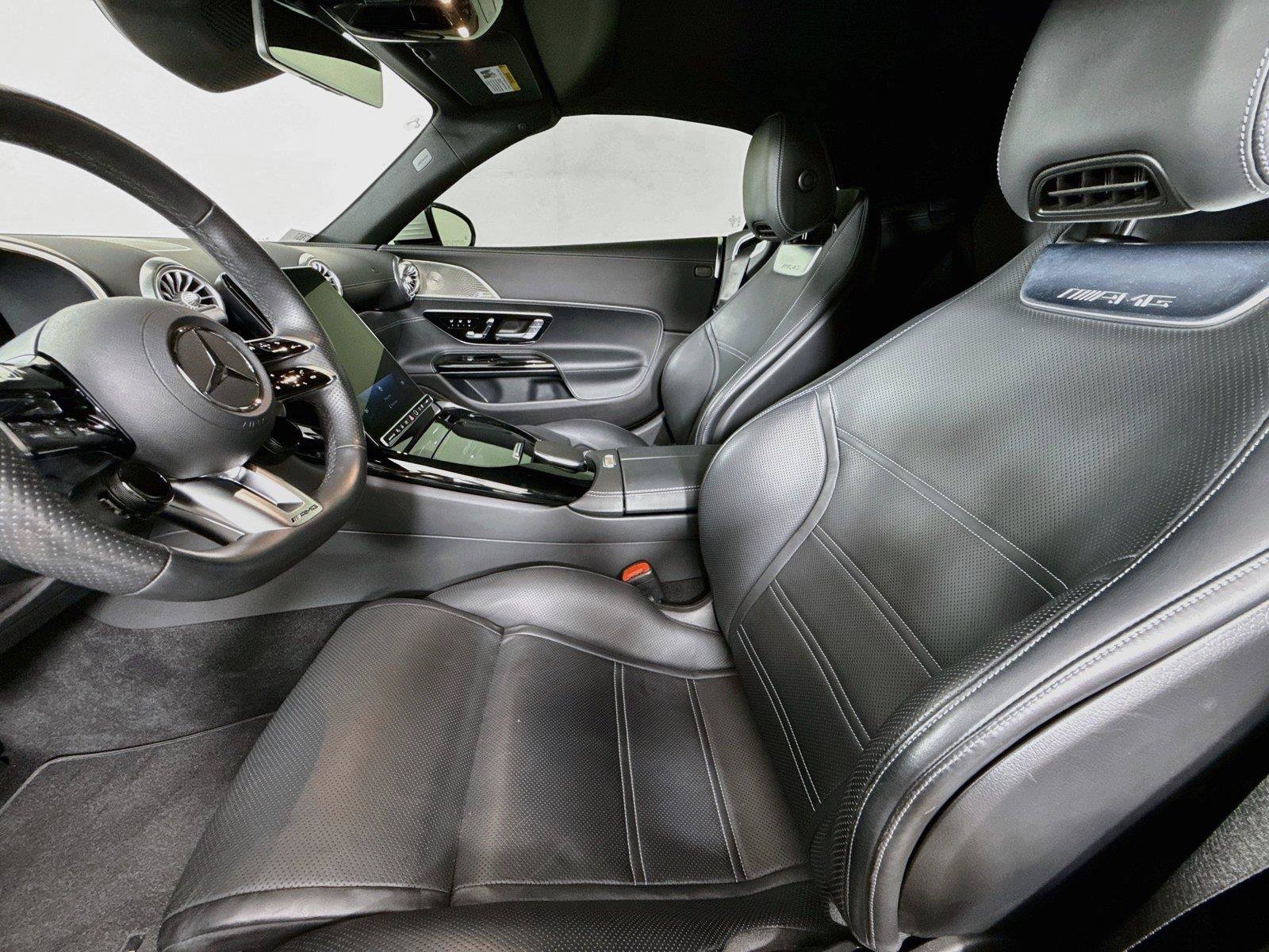 Used 2023 Mercedes-Benz SL 43 AMG w/ Driver Assistance Package image 9