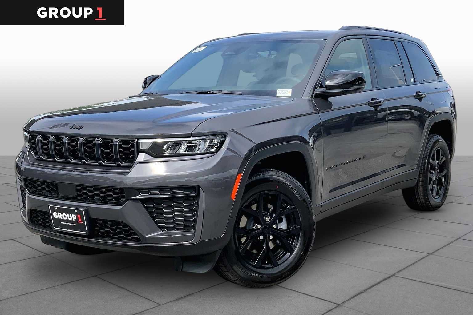 New 2026 Jeep Grand Cherokee Altitude AWD/4WD image 1