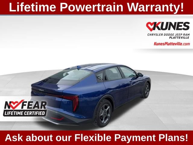 Used 2025 Kia K4 LXS image 11