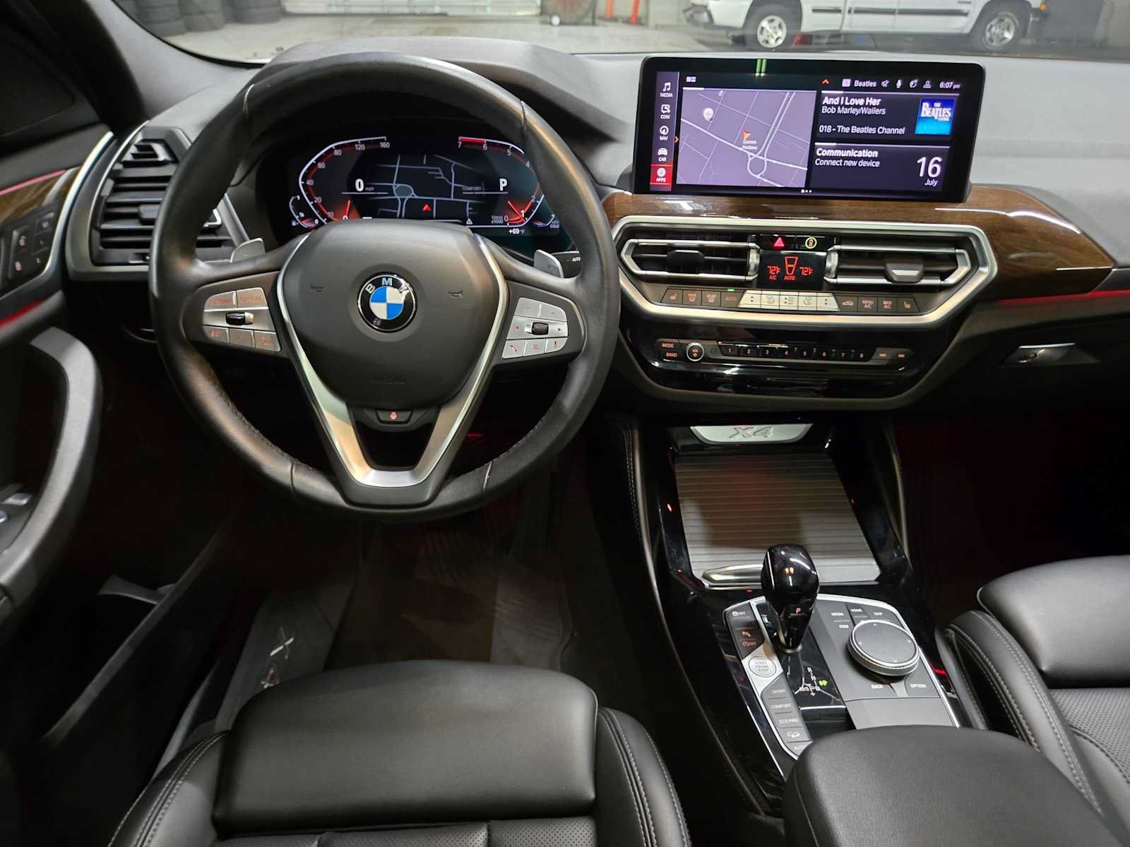 Used 2023 BMW X4 xDrive30i w/ Premium Package AWD/4WD image 18