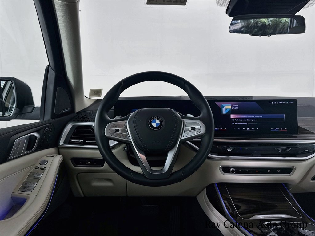 Used 2026 BMW X7 xDrive40i AWD/4WD image 24
