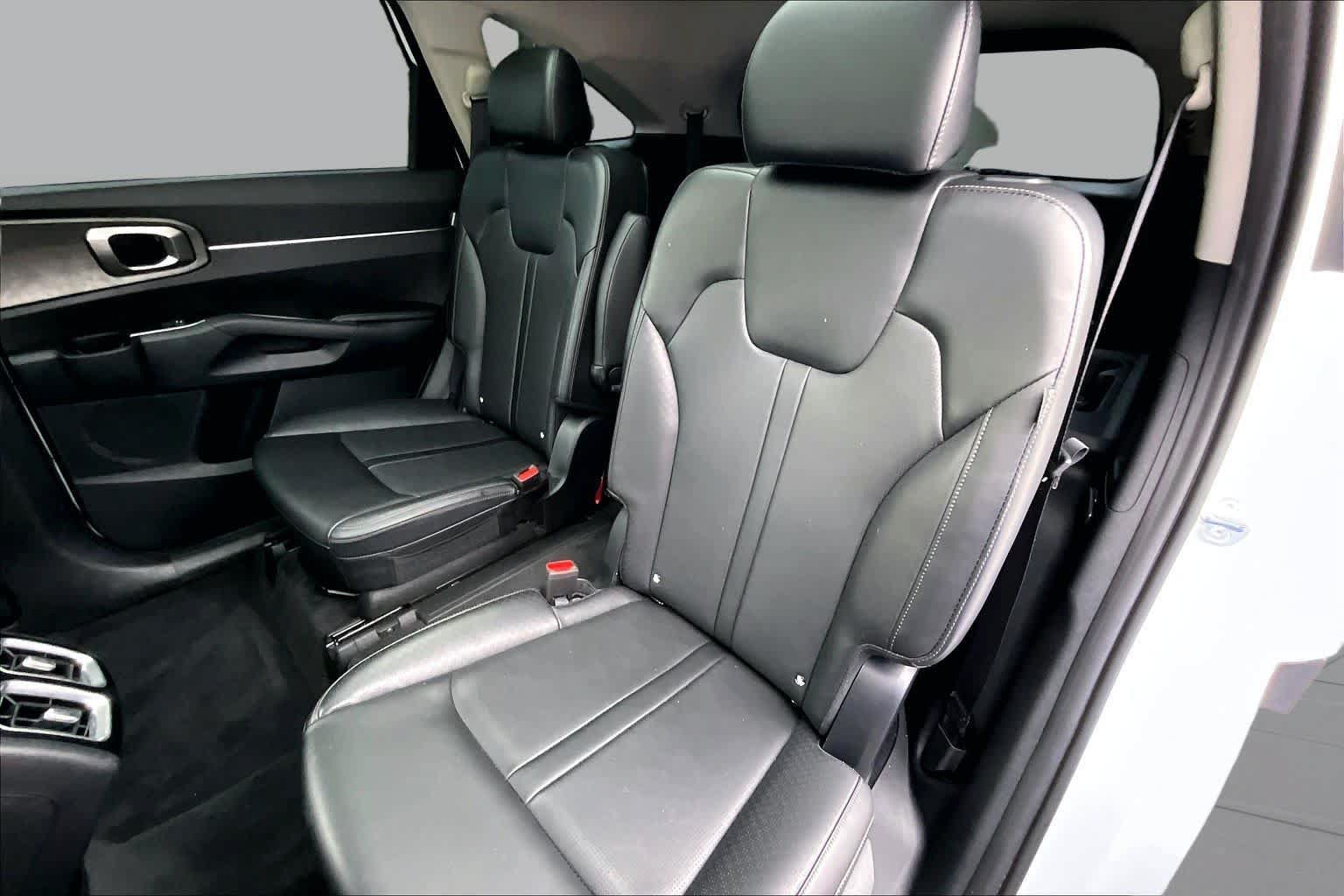 Used 2024 Kia Sorento X-Line EX AWD/4WD image 31