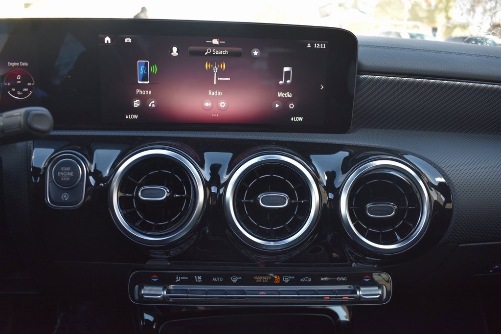 Used 2025 Mercedes-Benz CLA 250 image 19