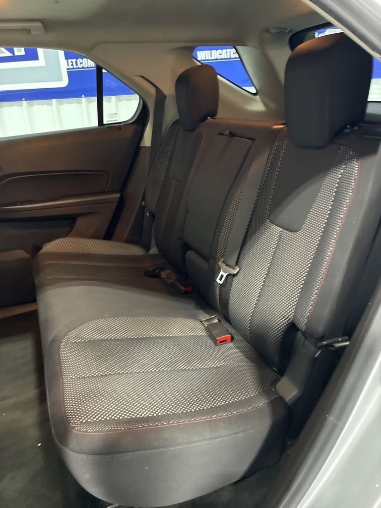 Used 2015 Chevrolet Equinox LT FWD image 30