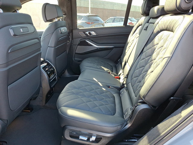 New 2026 BMW X7 xDrive40i w/ M Sport Package image 5