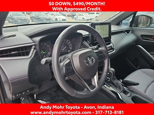 Used 2023 Toyota Corolla Cross SE AWD/4WD image 9