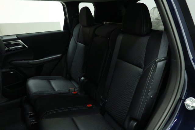 New 2026 Mitsubishi Outlander ES FWD image 25