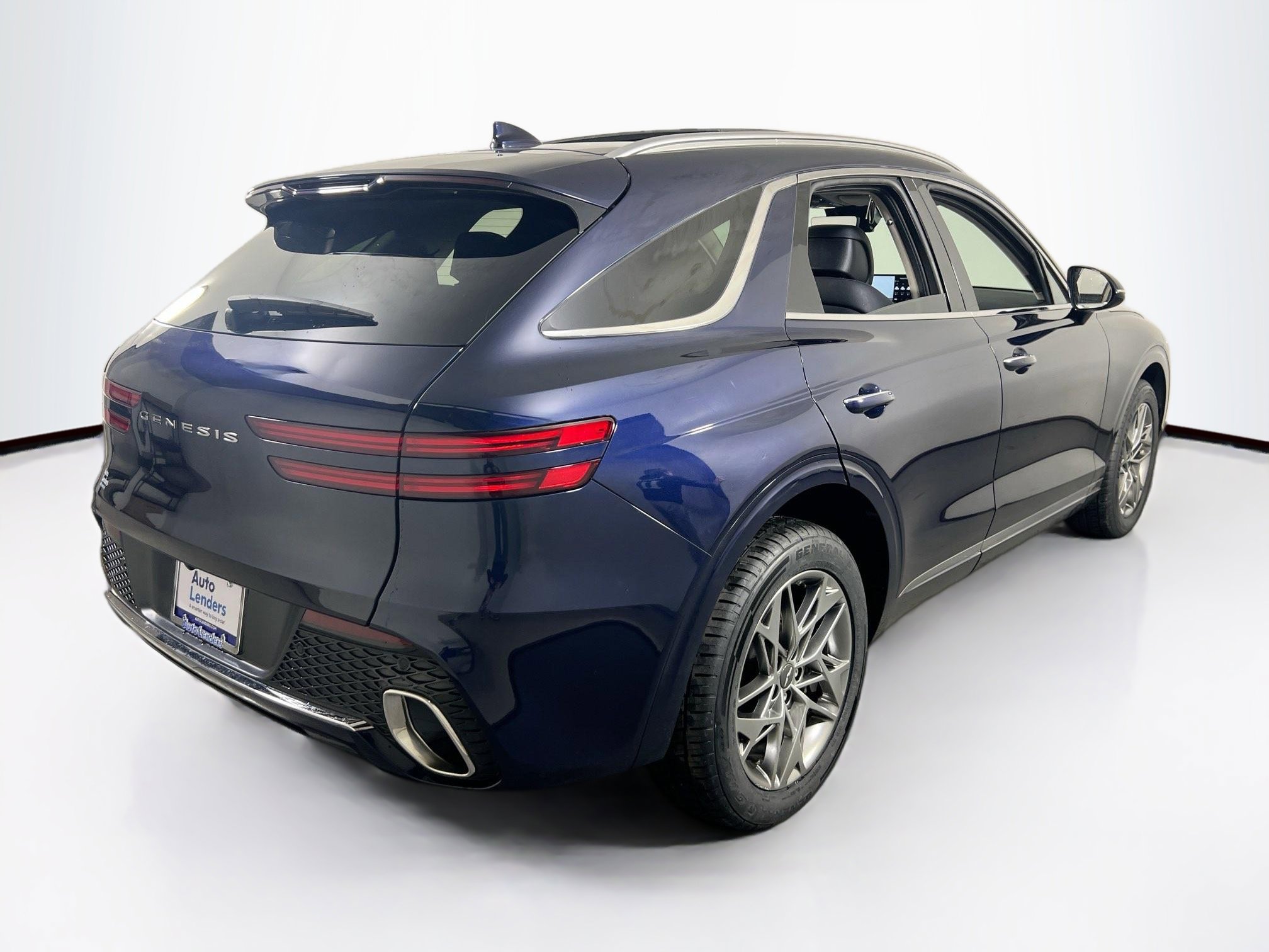 Used 2023 Genesis GV70 2.5T w/ Select Package image 5