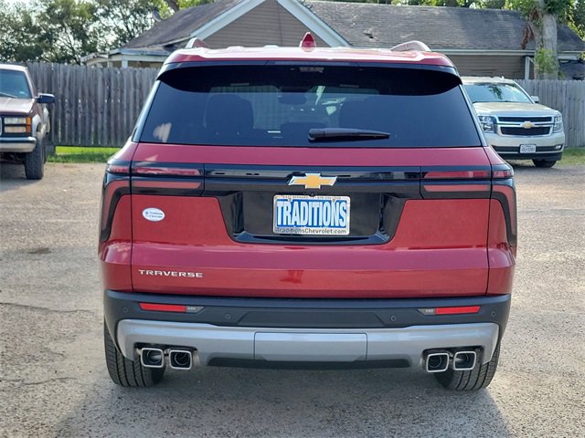 New 2026 Chevrolet Traverse LT w/ Driver Confidence Package image 39