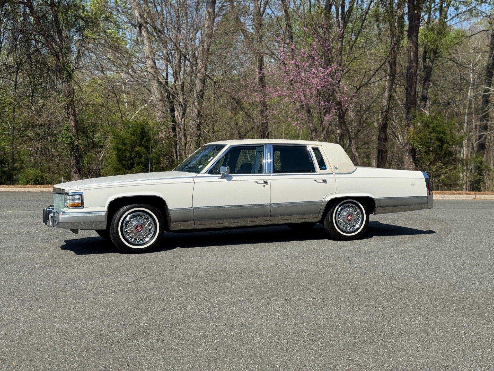 Used 1991 Cadillac Brougham image 5