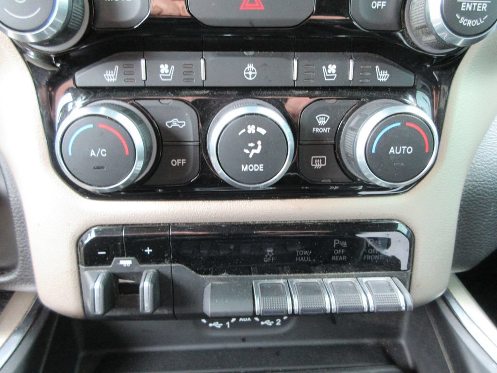 Used 2021 RAM 1500 Laramie AWD/4WD image 33