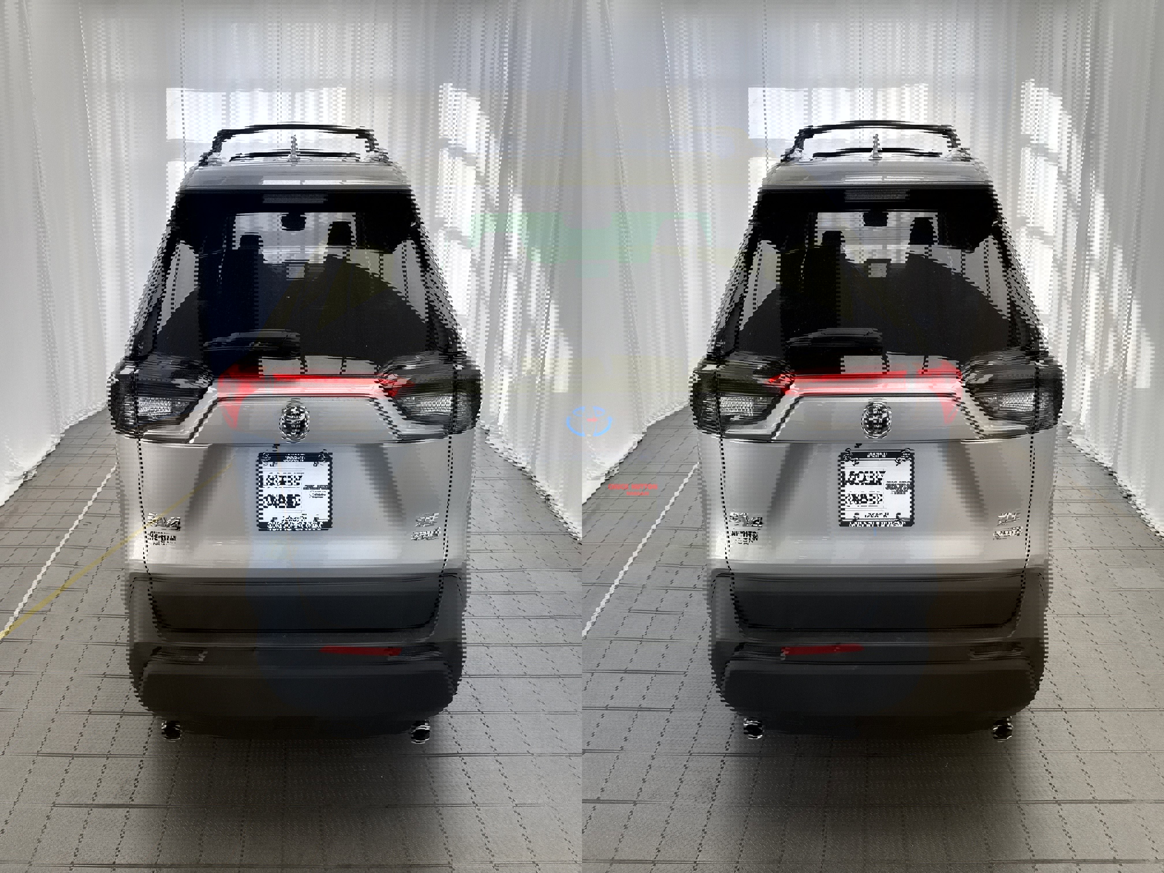 Used 2024 Toyota RAV4 XLE w/ Convenience Package image 5