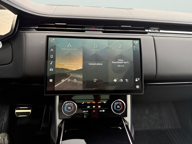 Certified 2023 Land Rover Range Rover SE image 18