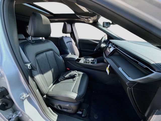 New 2026 Jeep Cherokee Overland w/ Advanced Pro Tech Group AWD/4WD image 31