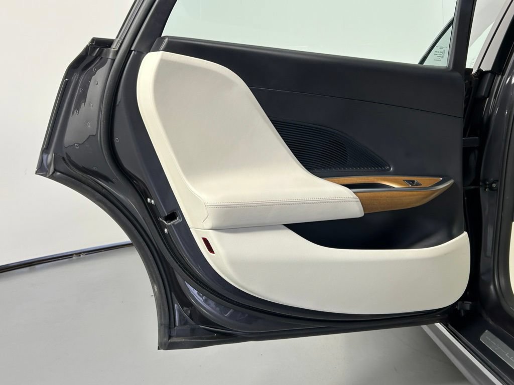 Used 2024 Lucid Air Pure RWD image 14
