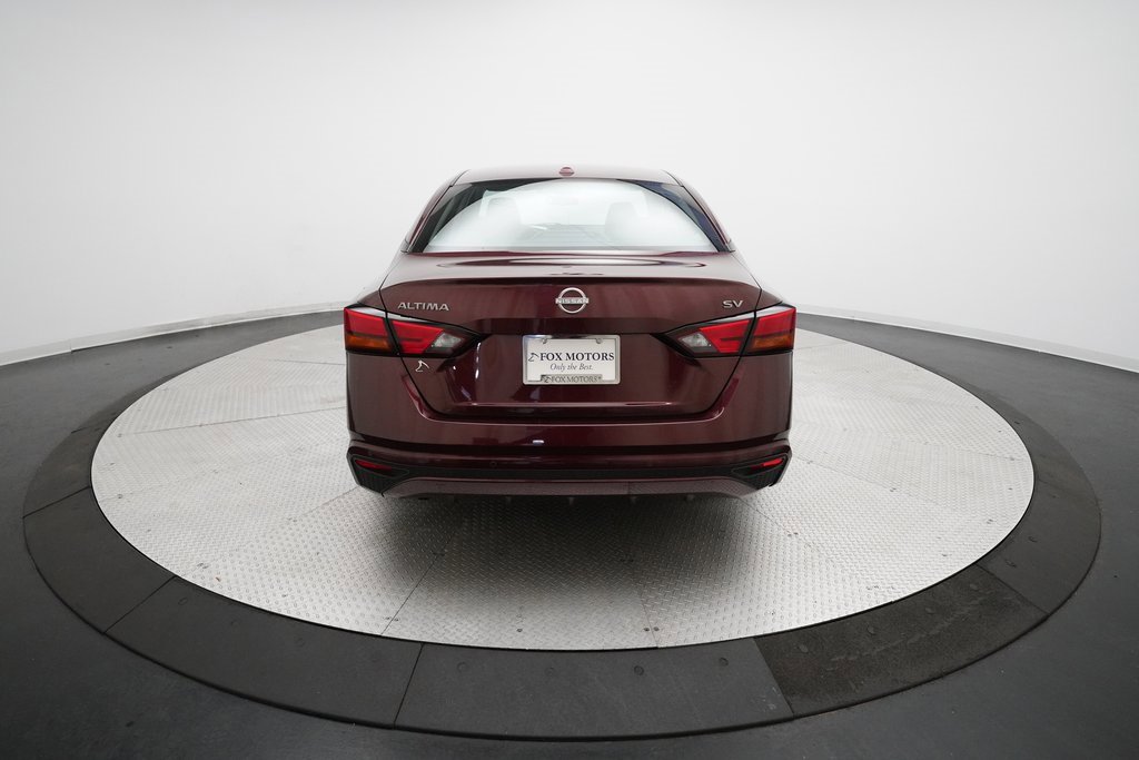 Used 2024 Nissan Altima 2.5 SV image 25