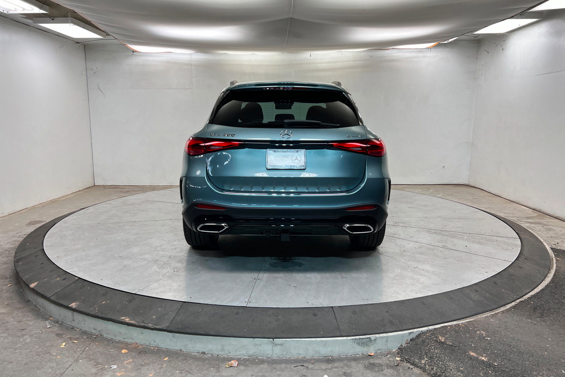 New 2026 Mercedes-Benz GLC 300 4MATIC image 4