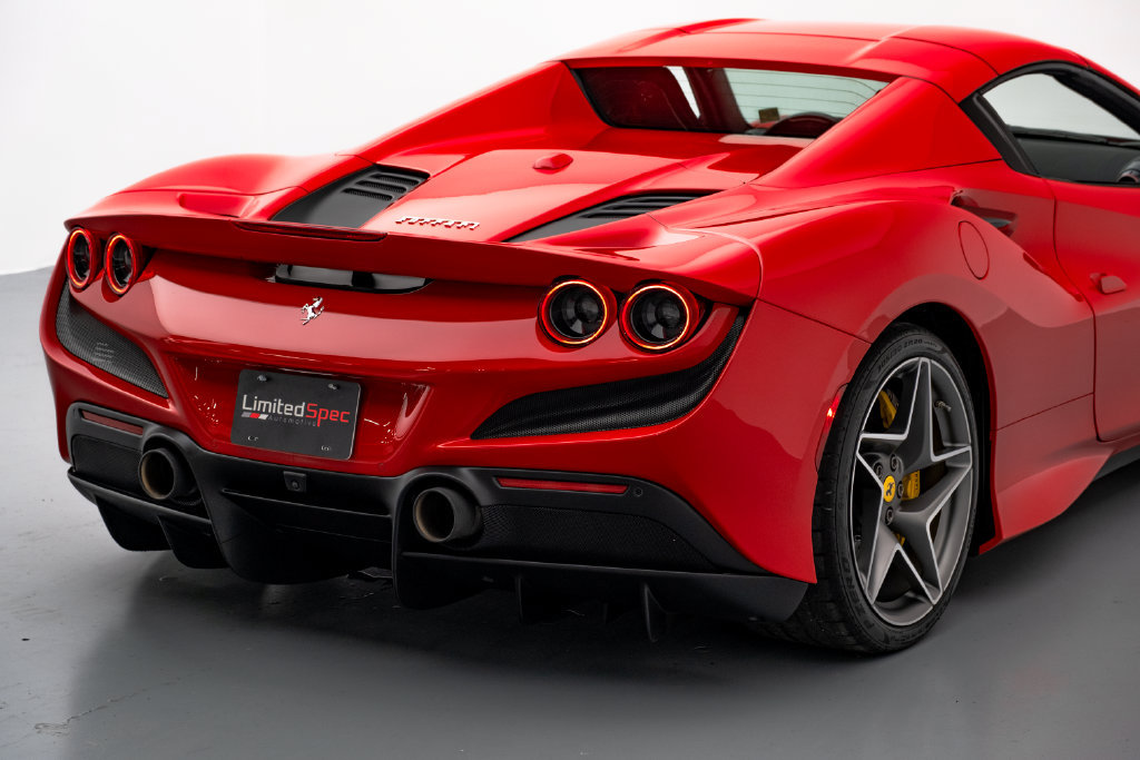 Used 2022 Ferrari F8 Tributo RWD image 5