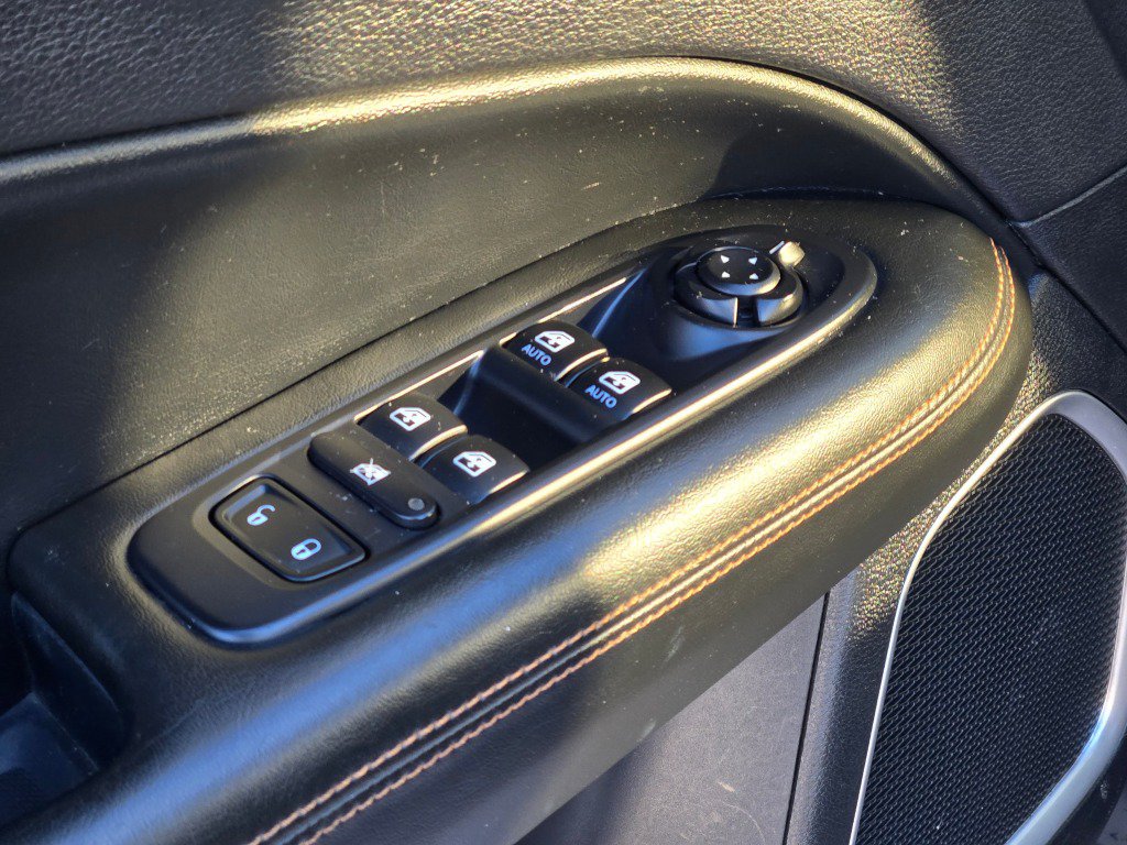 Used 2019 Jeep Compass Limited w/ Safety & Security Group AWD/4WD image 19