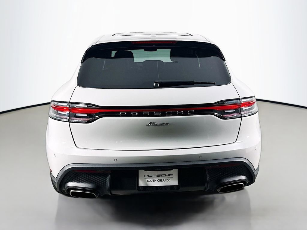 Certified 2026 Porsche Macan AWD/4WD image 10