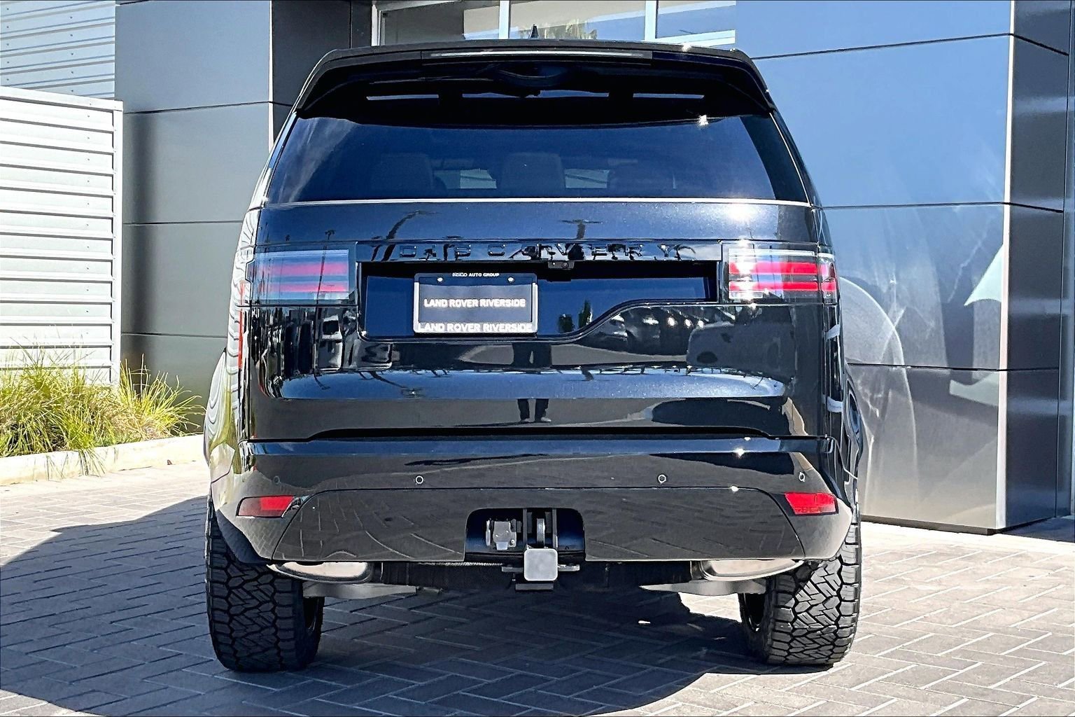 New 2026 Land Rover Discovery Limited Edition image 4