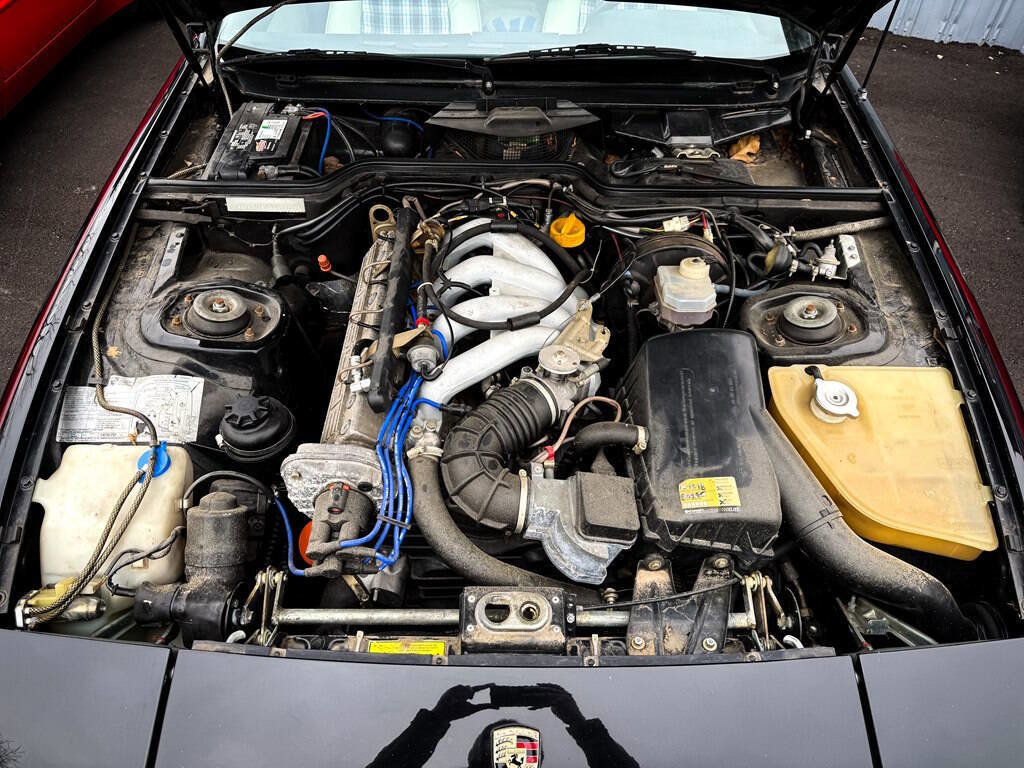 Used 1987 Porsche 924 S RWD image 22