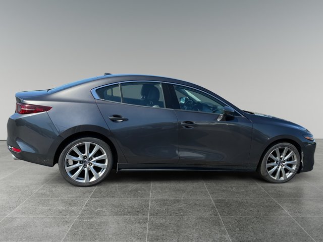 Used 2020 MAZDA MAZDA3 AWD Sedan w/ Premium Package image 7