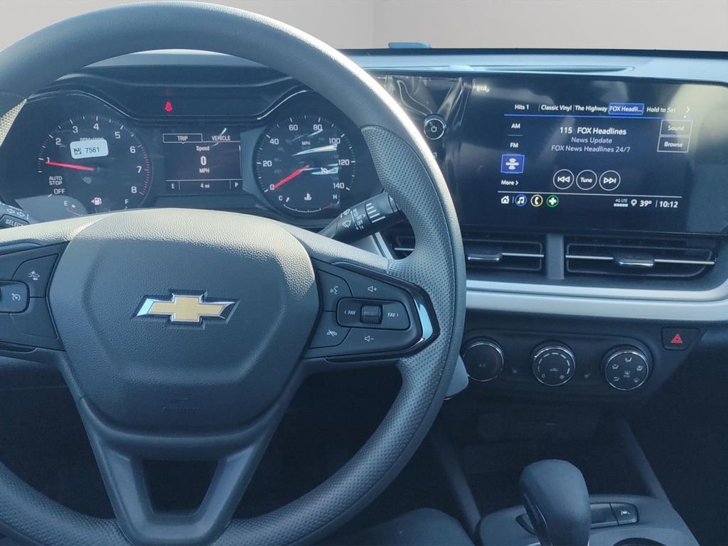 New 2026 Chevrolet Trax LS w/ LS Convenience Package image 11