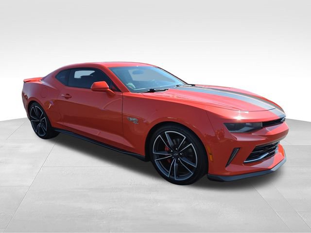 Used 2018 Chevrolet Camaro LT w/ Hot Wheels Edition RWD image 3