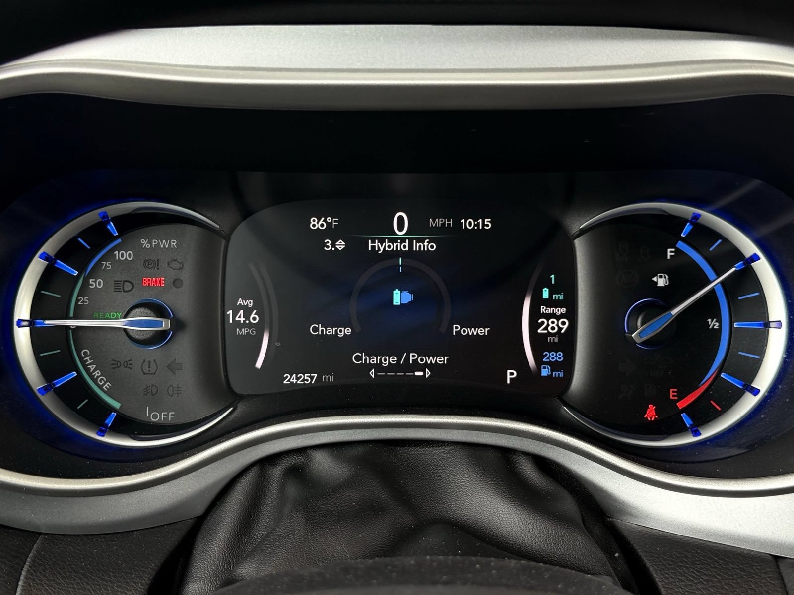 Used 2018 Chrysler Pacifica Touring Plus FWD image 42
