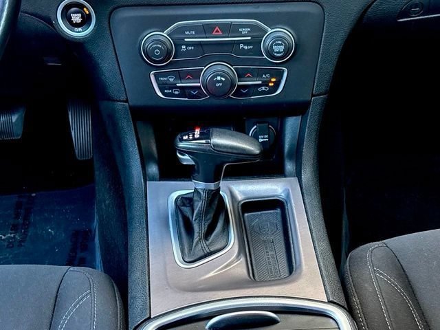 Used 2023 Dodge Charger SXT RWD image 18