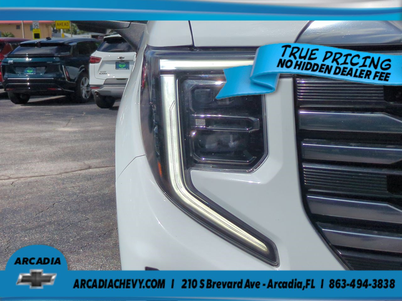 Used 2024 GMC Sierra 1500 AT4 w/ Technology Package AWD/4WD image 10