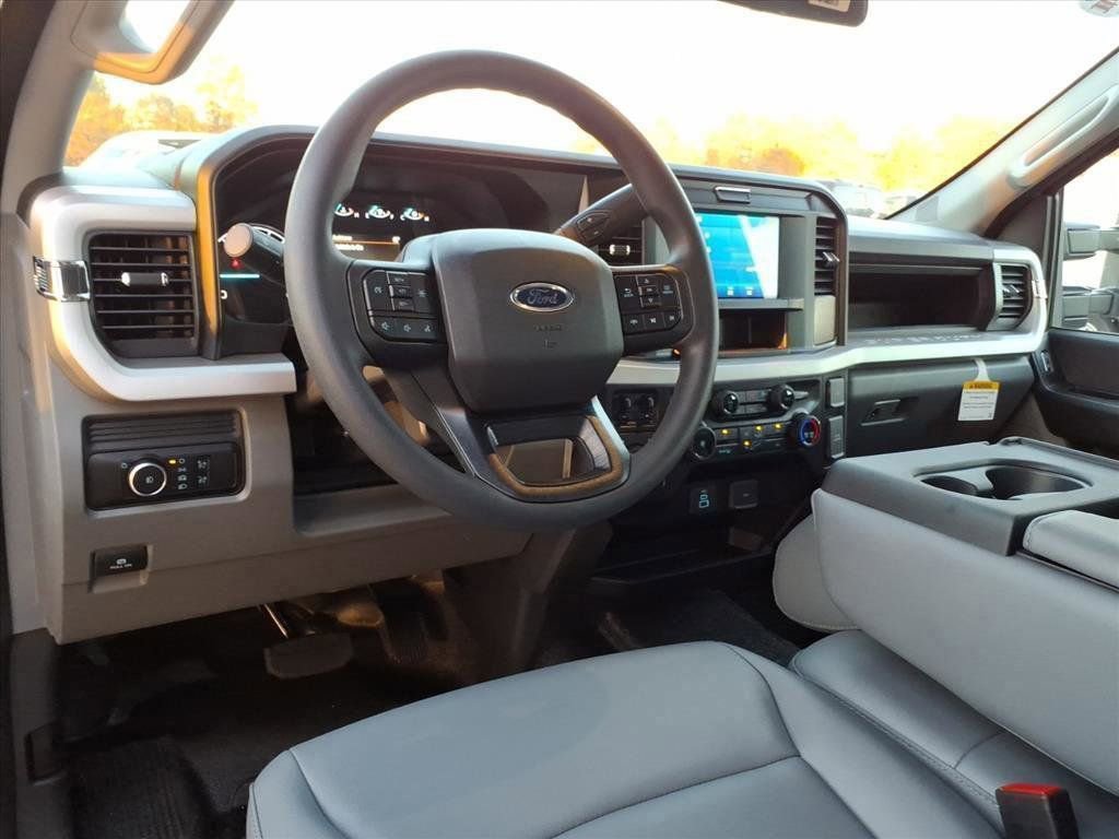 New 2026 Ford F350 XL w/ XL Chrome Package image 13
