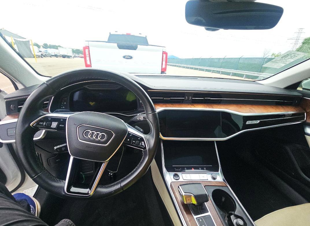 Used 2022 Audi A6 3.0T allroad Premium Plus w/ Executive Package image 9