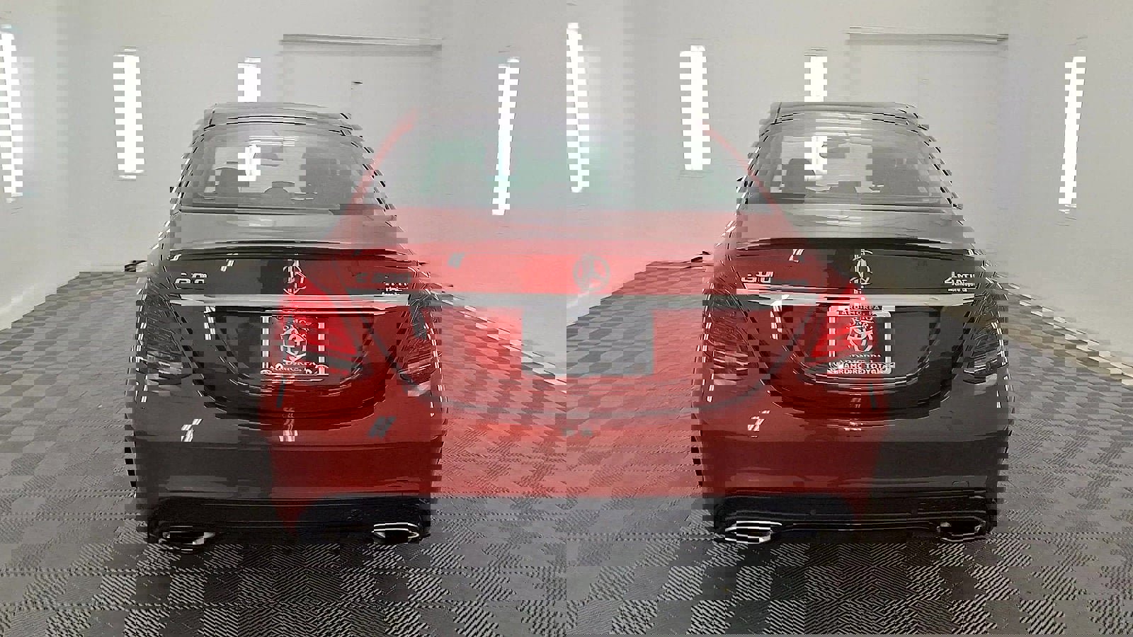 Used 2018 Mercedes-Benz C 300 4MATIC Sedan image 3