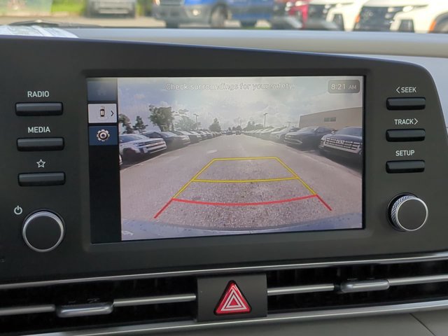 New 2026 Hyundai Elantra Sport FWD image 18