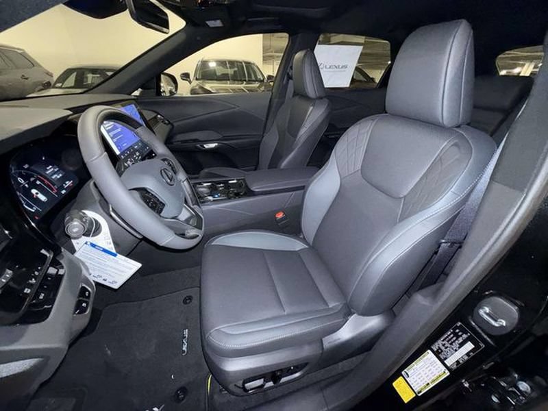 New 2026 Lexus RX 350 Premium w/ Convenience Package AWD/4WD image 2