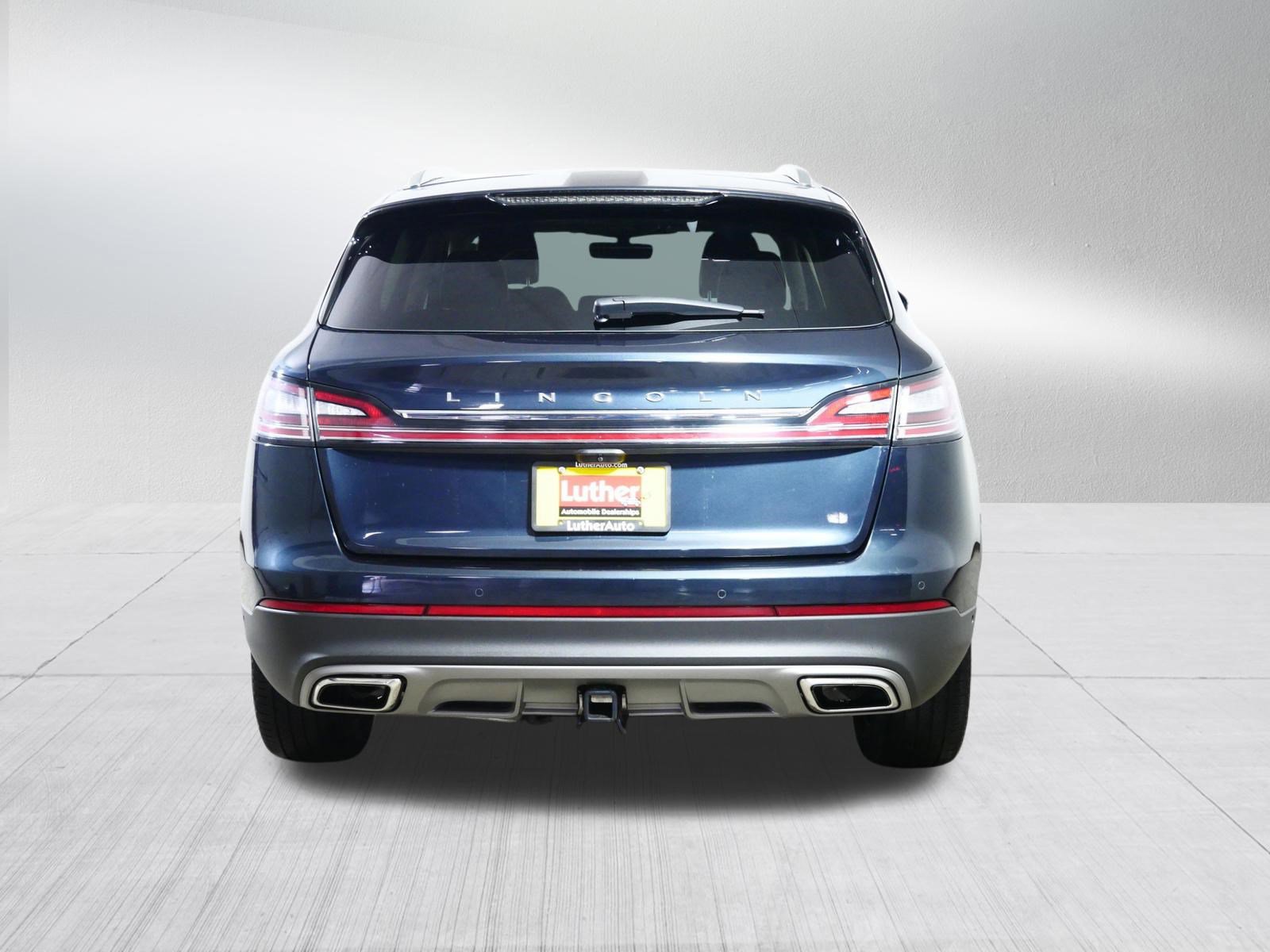 Used 2023 Lincoln Nautilus Reserve w/ Equipment Group 201A image 6