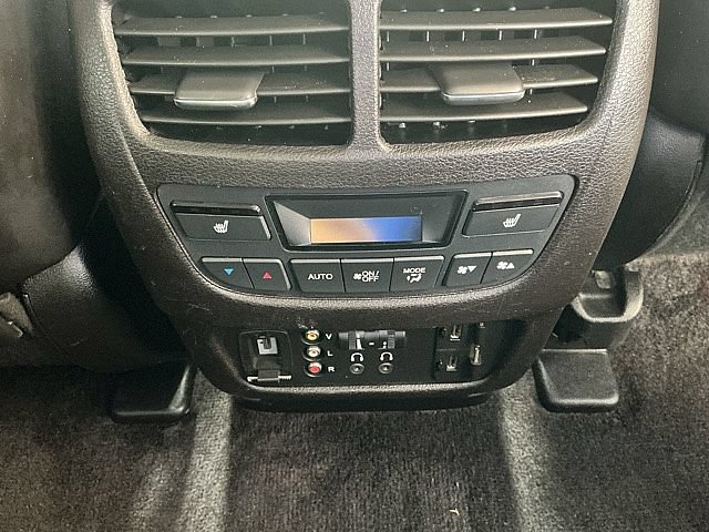 Used 2017 Acura MDX w/ Advance & Entertainment Pac FWD image 13
