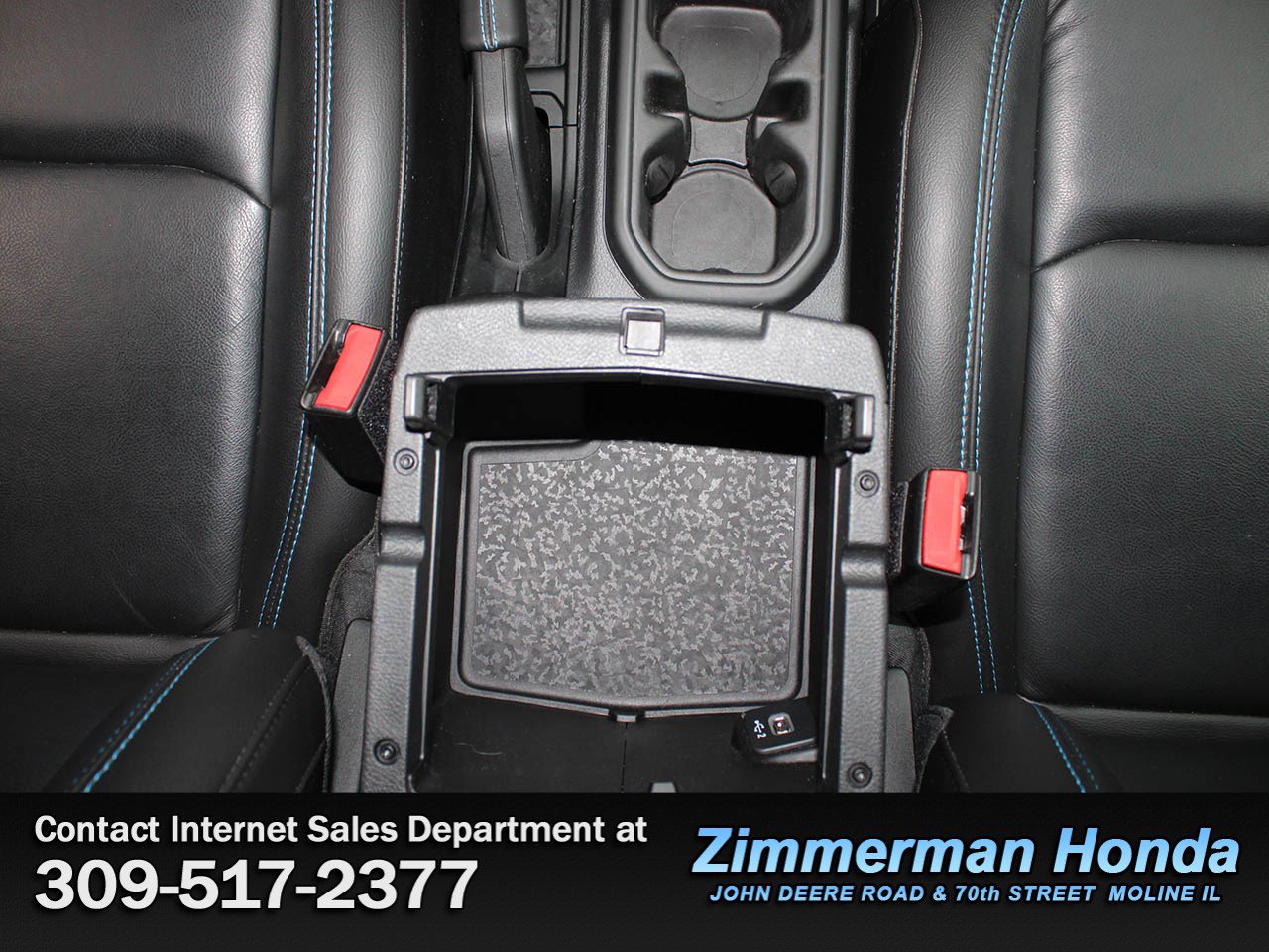 Used 2023 Jeep Wrangler Unlimited Rubicon 4xe w/ Cold Weather Group AWD/4WD image 18