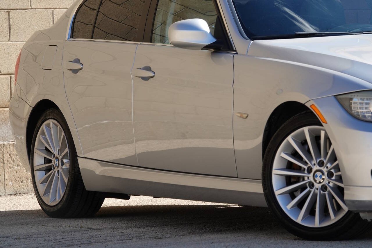 Used 2011 BMW 335d Sedan RWD image 34