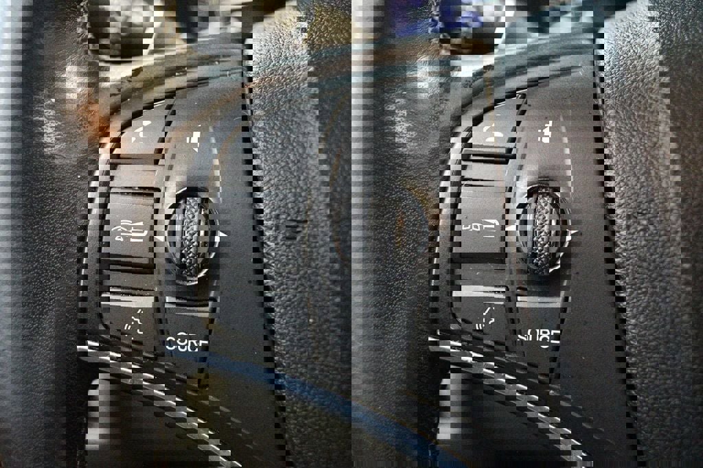 Used 2017 Acura MDX SH-AWD w/ Technology Package image 44