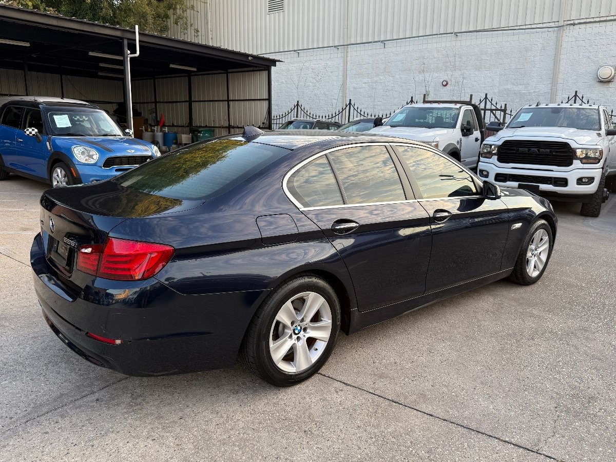 Used 2013 BMW 528i xDrive Sedan AWD/4WD image 5