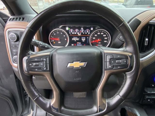 Used 2022 Chevrolet Silverado 1500 High Country w/ Technology Package image 24