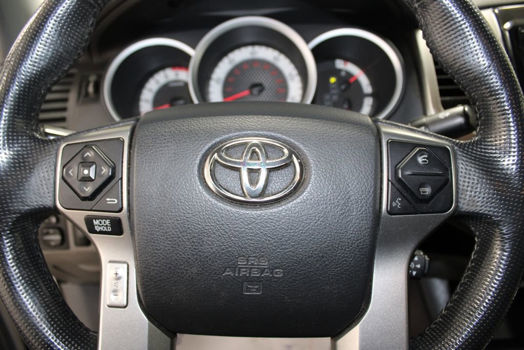 Used 2014 Toyota Tacoma 2WD Double Cab image 30