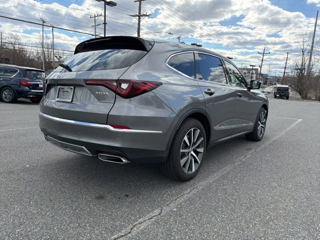 Used 2025 Acura MDX FWD w/ Technology Package image 9