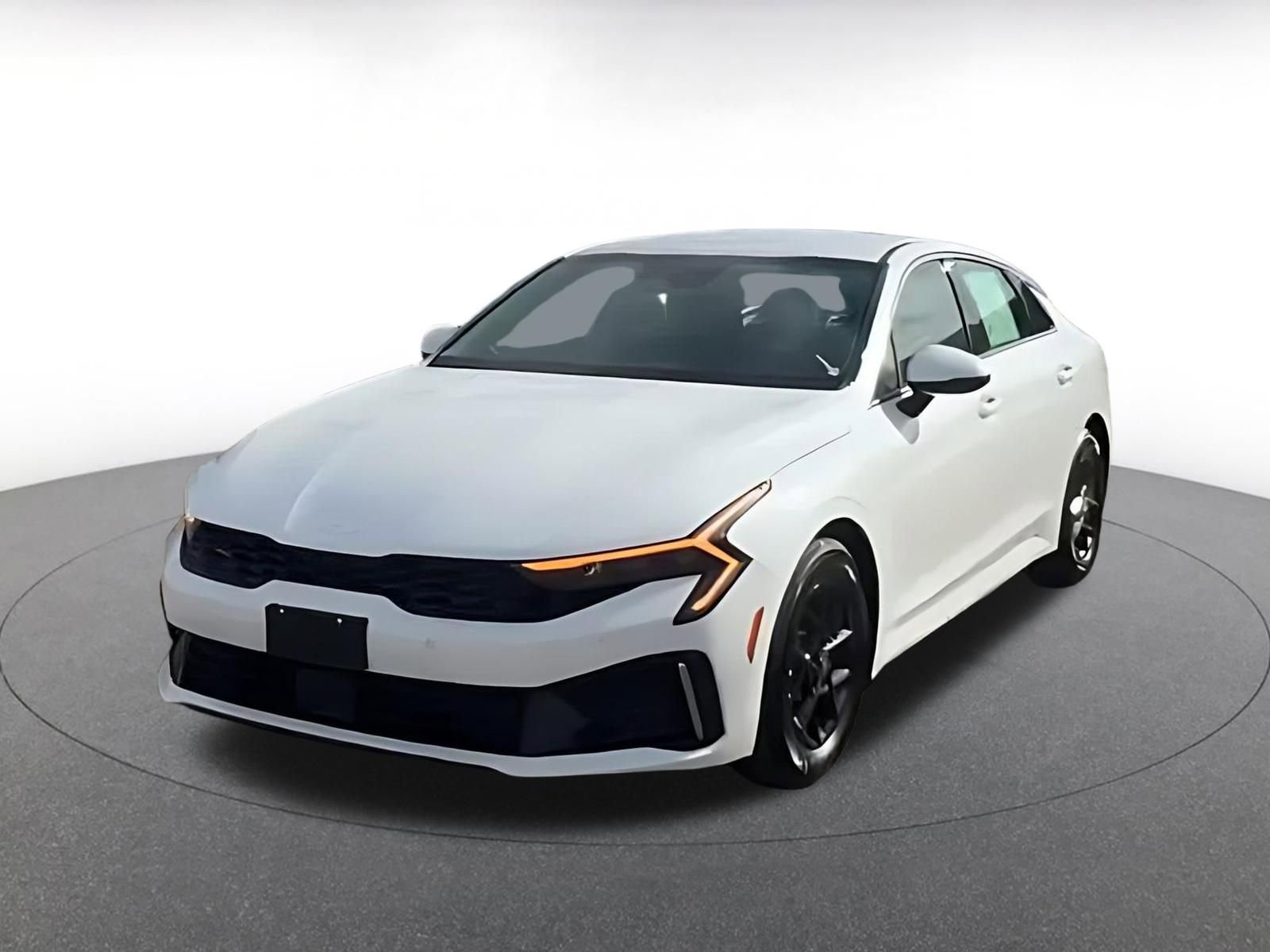 Used 2025 Kia K5 LXS image 7