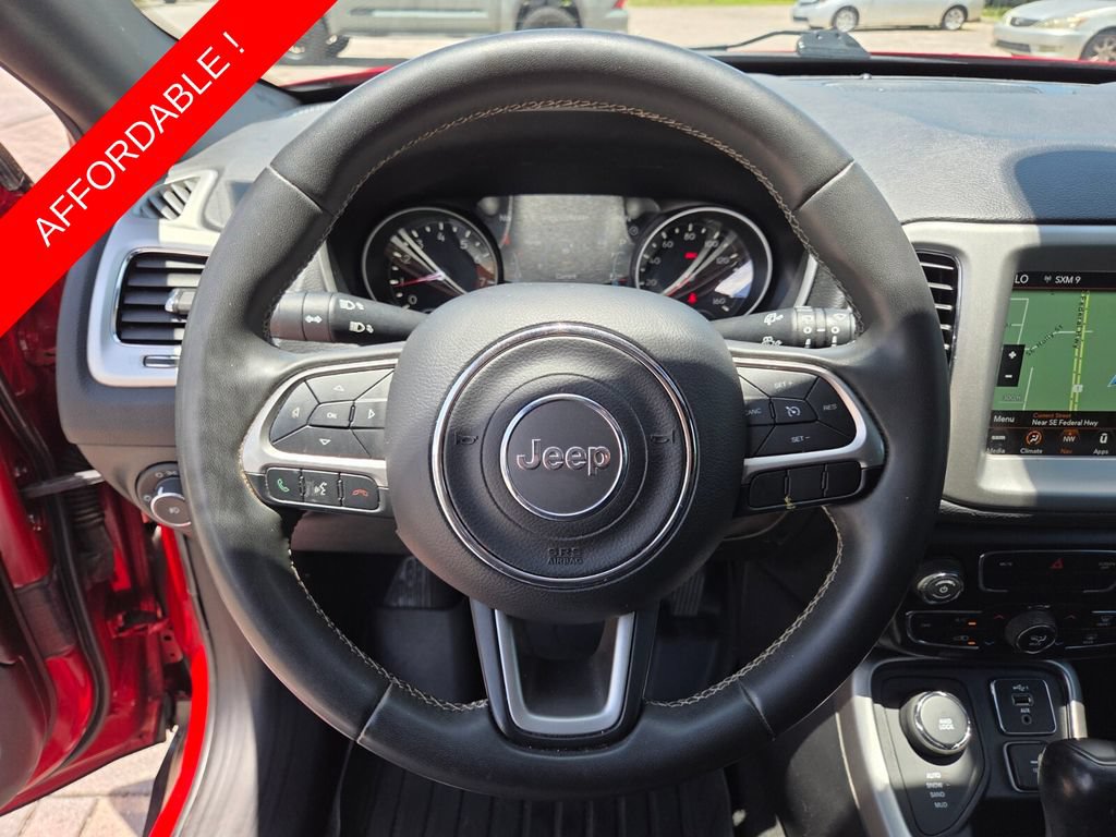 Used 2021 Jeep Compass Latitude w/ Sun and Sound Group AWD/4WD image 28