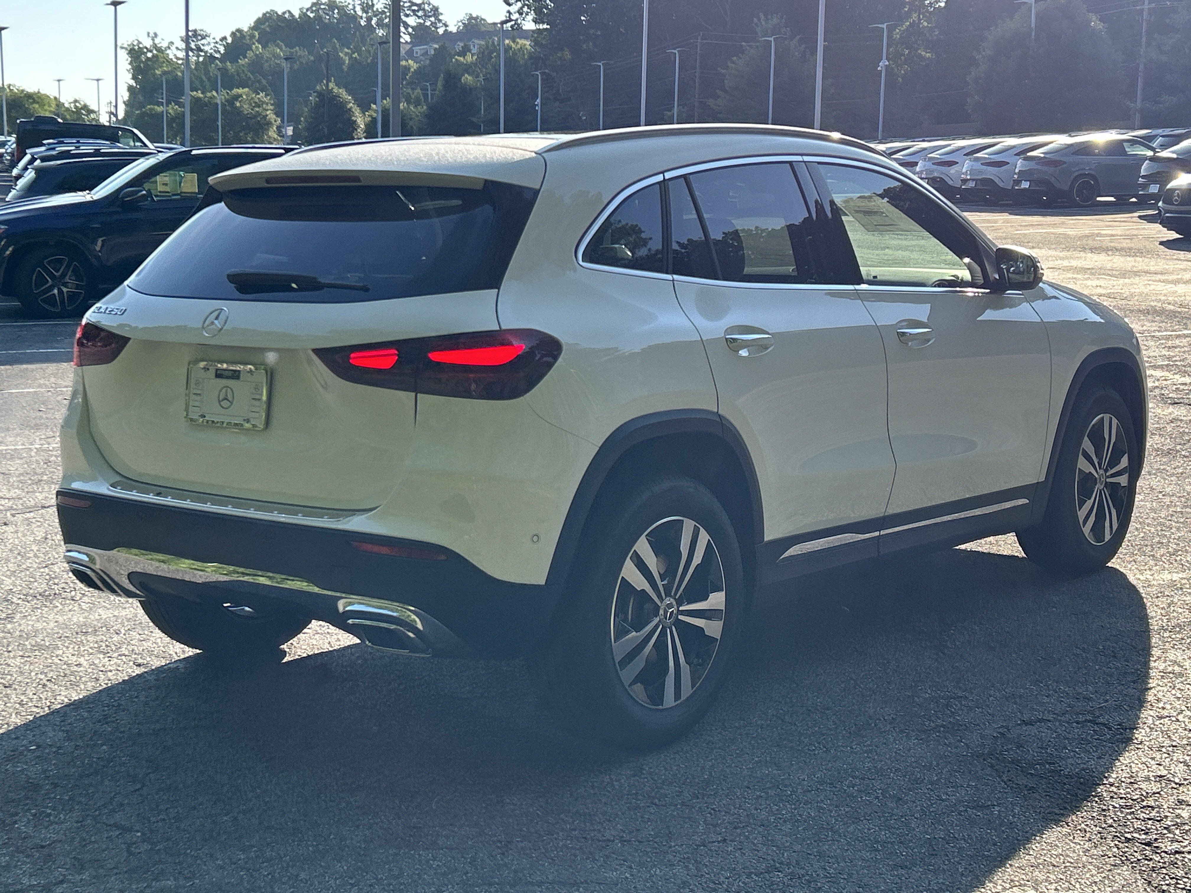 New 2026 Mercedes-Benz GLA 250 image 5
