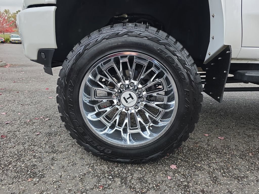 Used 2020 Chevrolet Silverado 2500 High Country AWD/4WD image 40